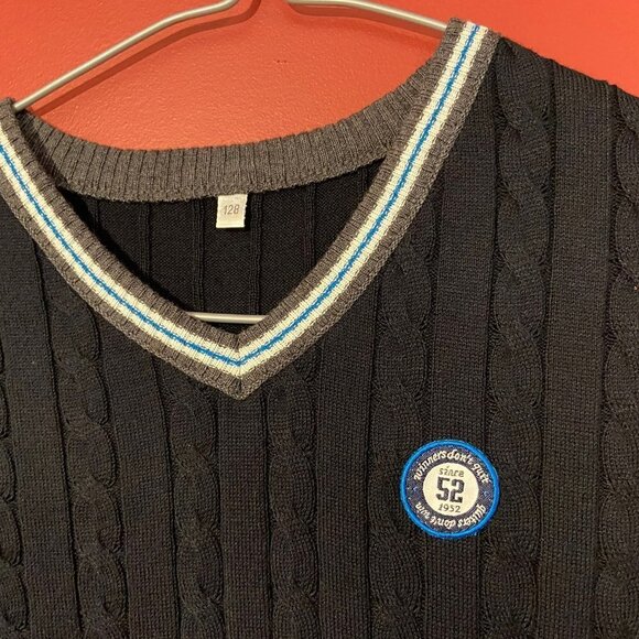 ⭐4 FOR $20⭐ Palomino Boy's Black Sweater Vest - Size 8 - NWT - Picture 3 of 4